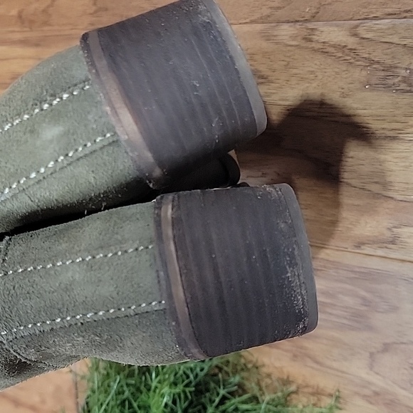 Madewell Khaki Suede Ankle Booties - Picture 7 of 12